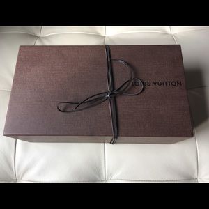 Louis Vuitton Box with Pull Out feature